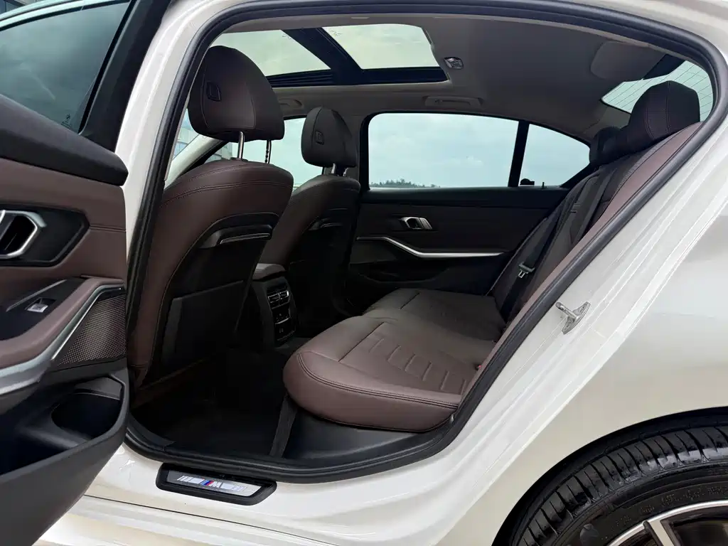 BMW 3 Series — миниатюра 6