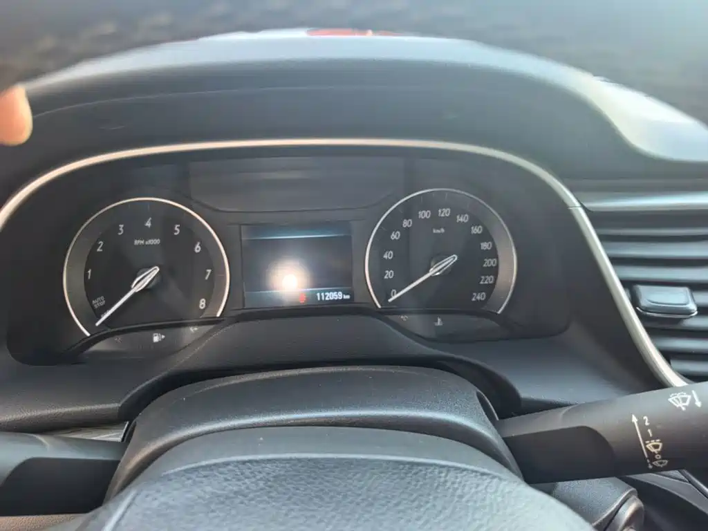 Buick Excelle — миниатюра 12