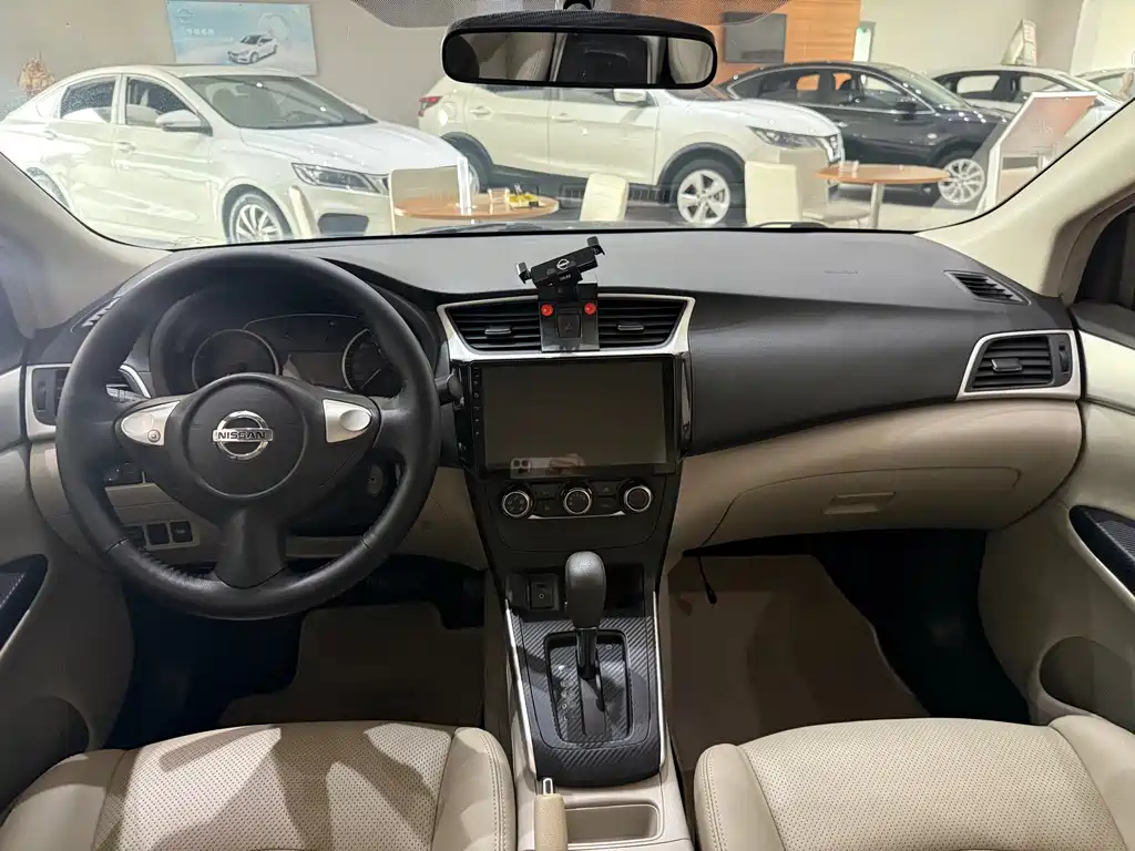Nissan Sylphy — миниатюра 6
