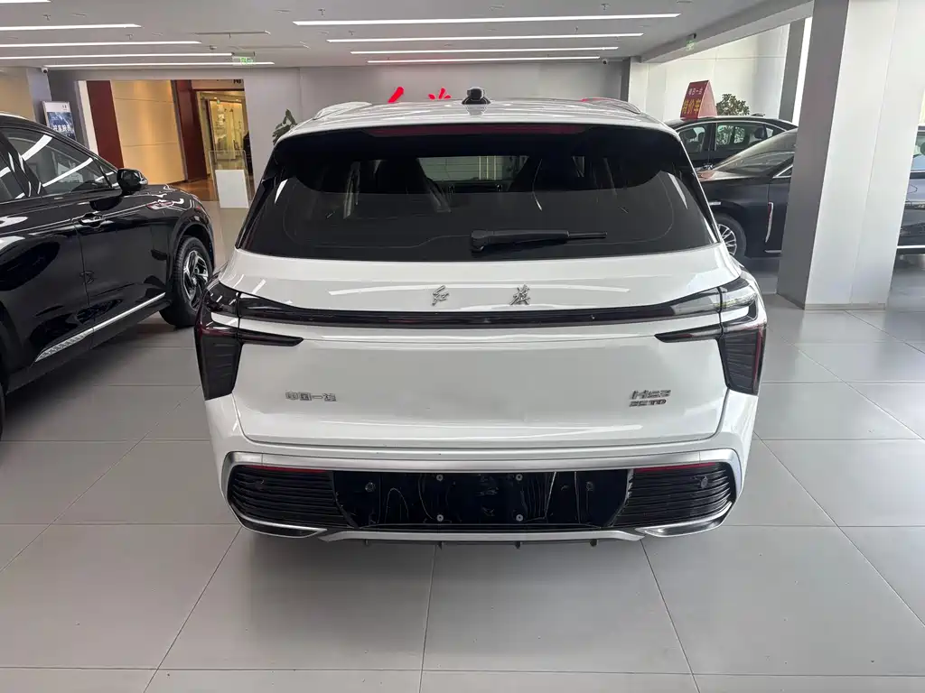 Hongqi HS3 2025 1.5T