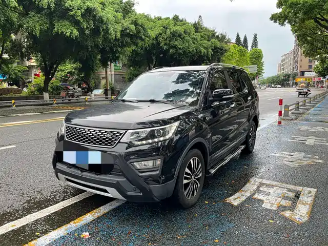 2017 Changan CX70