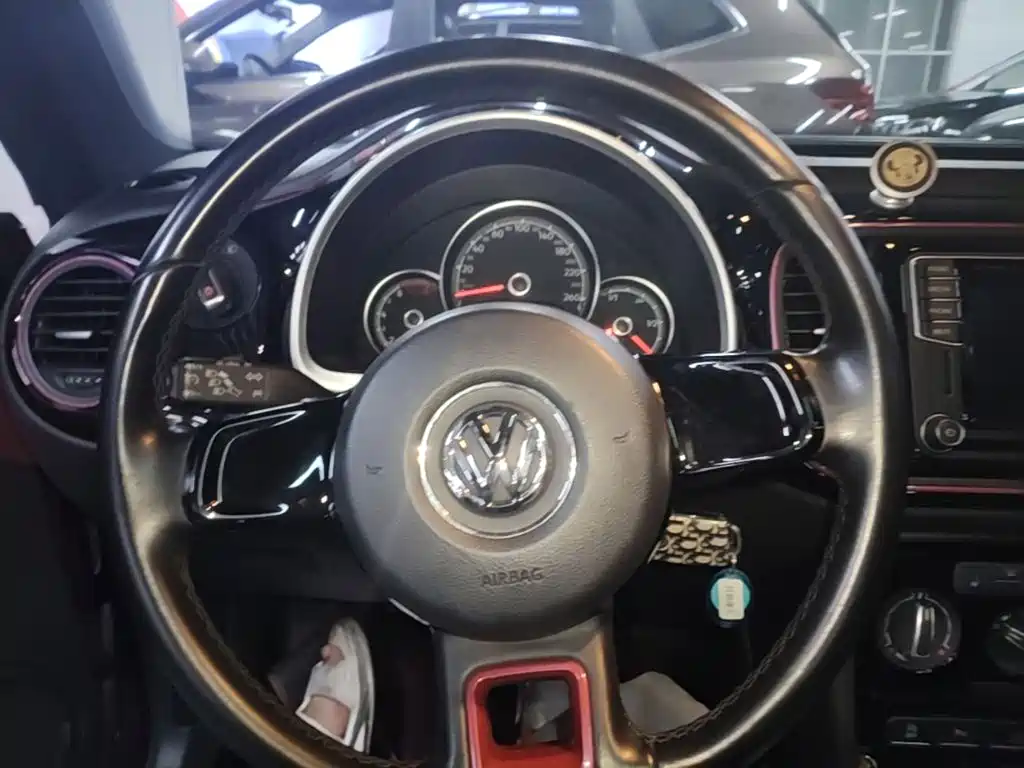 Volkswagen Beetle — миниатюра 11