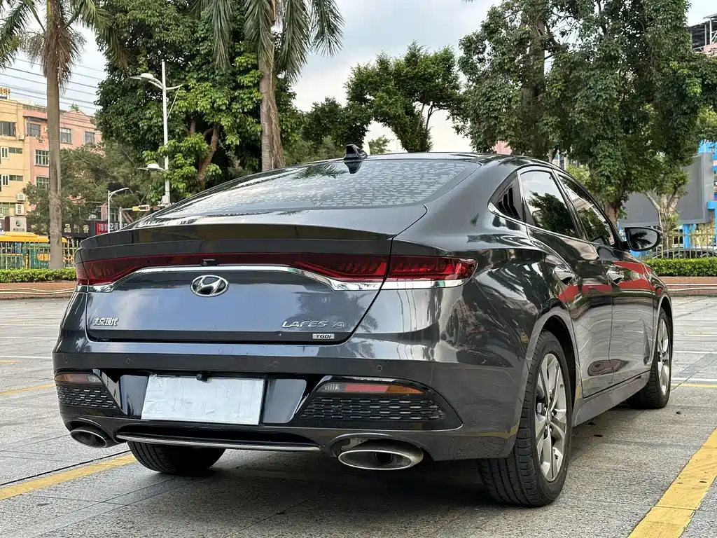 Hyundai Fista — миниатюра 5