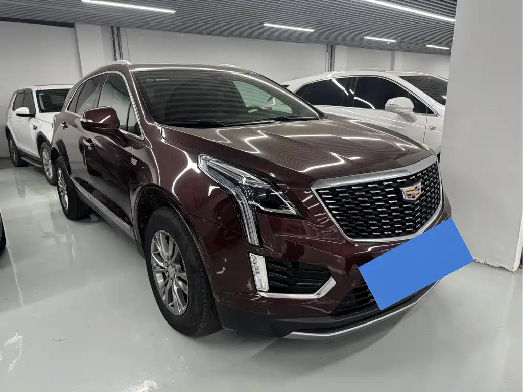 CADILLAC XT5