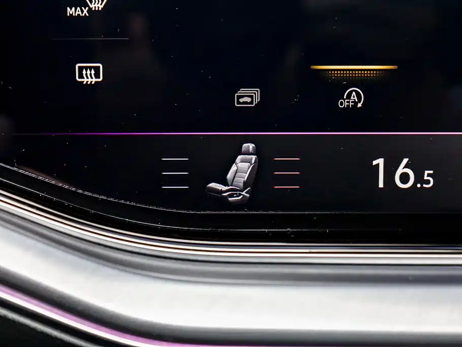Volkswagen Touareg 2021 3.0TSI Sport