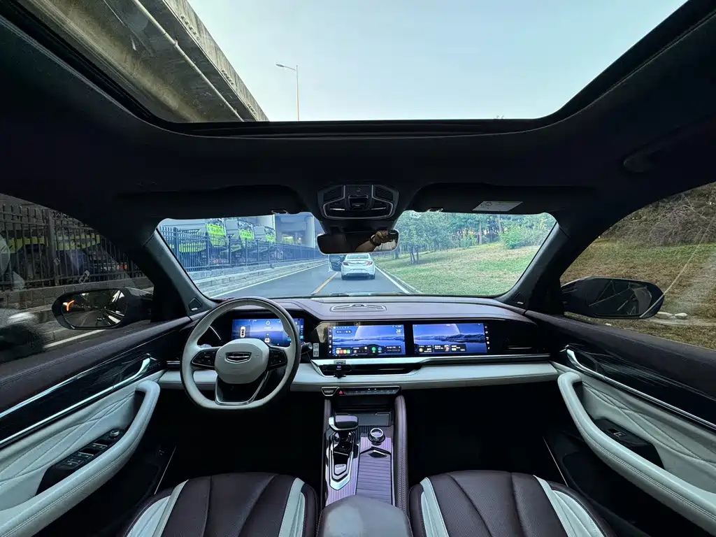 Geely Xingyue L — миниатюра 7