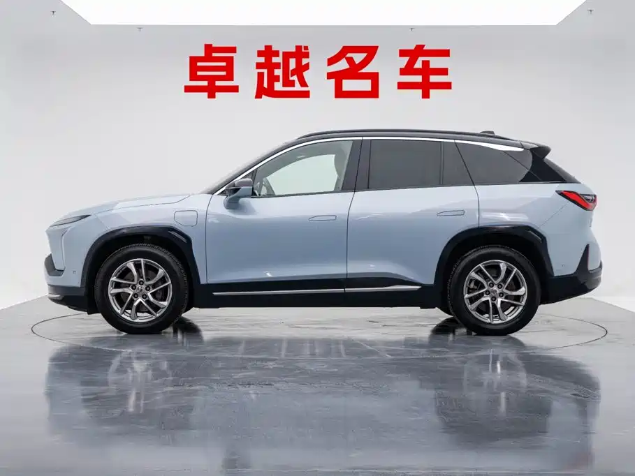 NIO ES6 — миниатюра 7