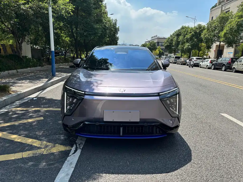 HiPhi GAO HE HIPHI Y