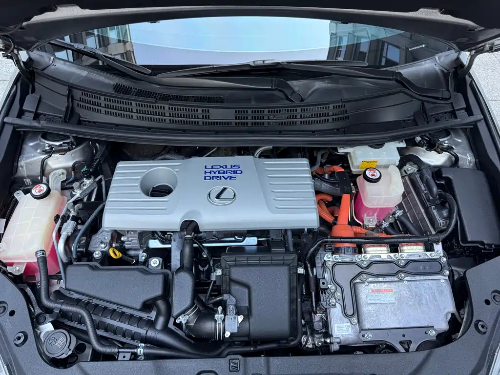 Lexus CT — миниатюра 22