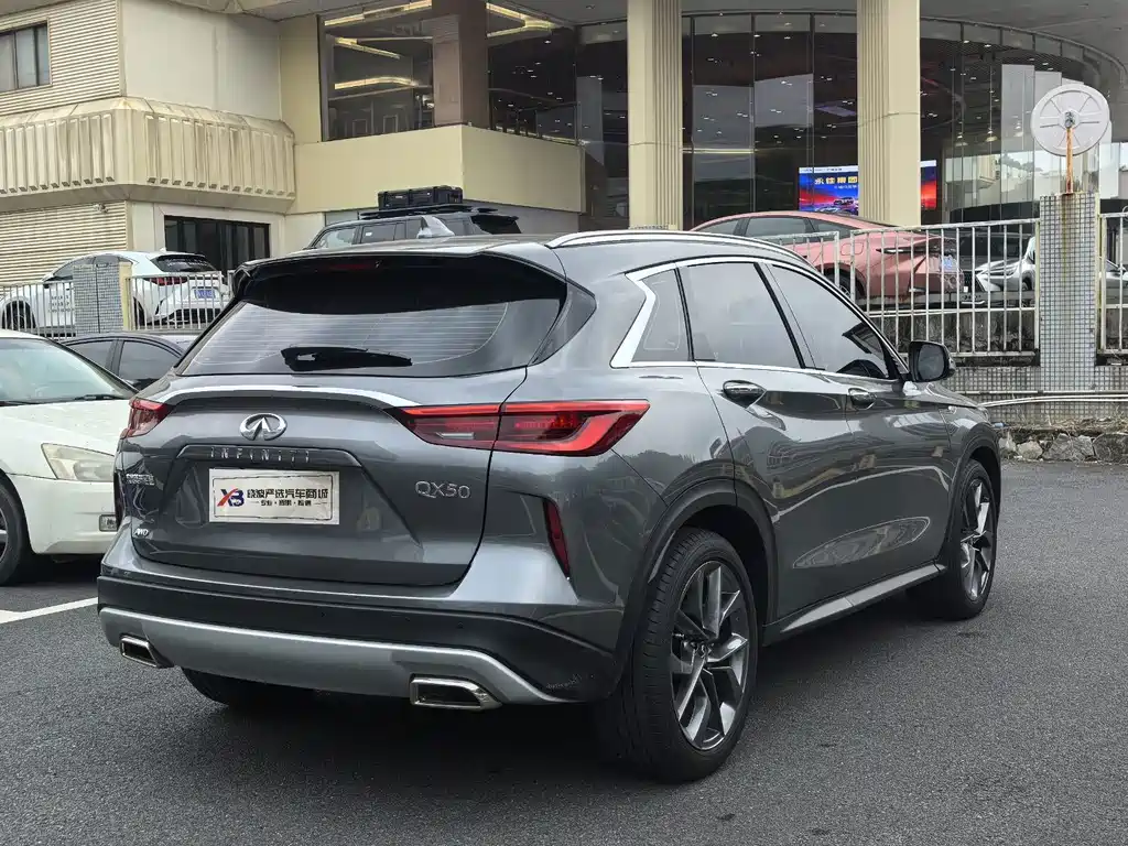 Infiniti QX50 — миниатюра 4