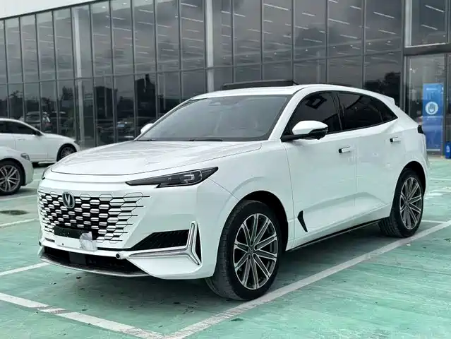 CHANGAN  UNI K 2022