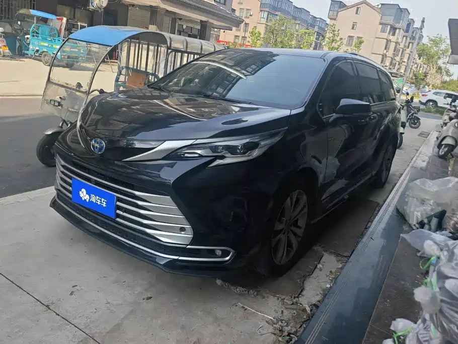 Toyota Sienna