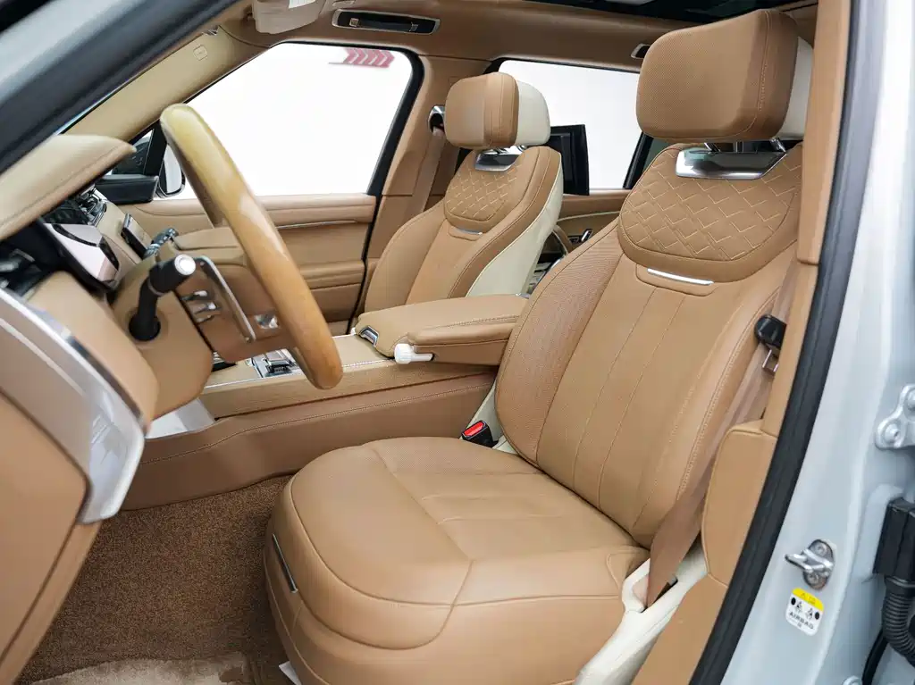 Land Rover Range Rover — миниатюра 13
