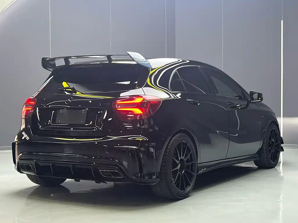 Mercedes-Benz A-Class AMG (Import) — миниатюра 8