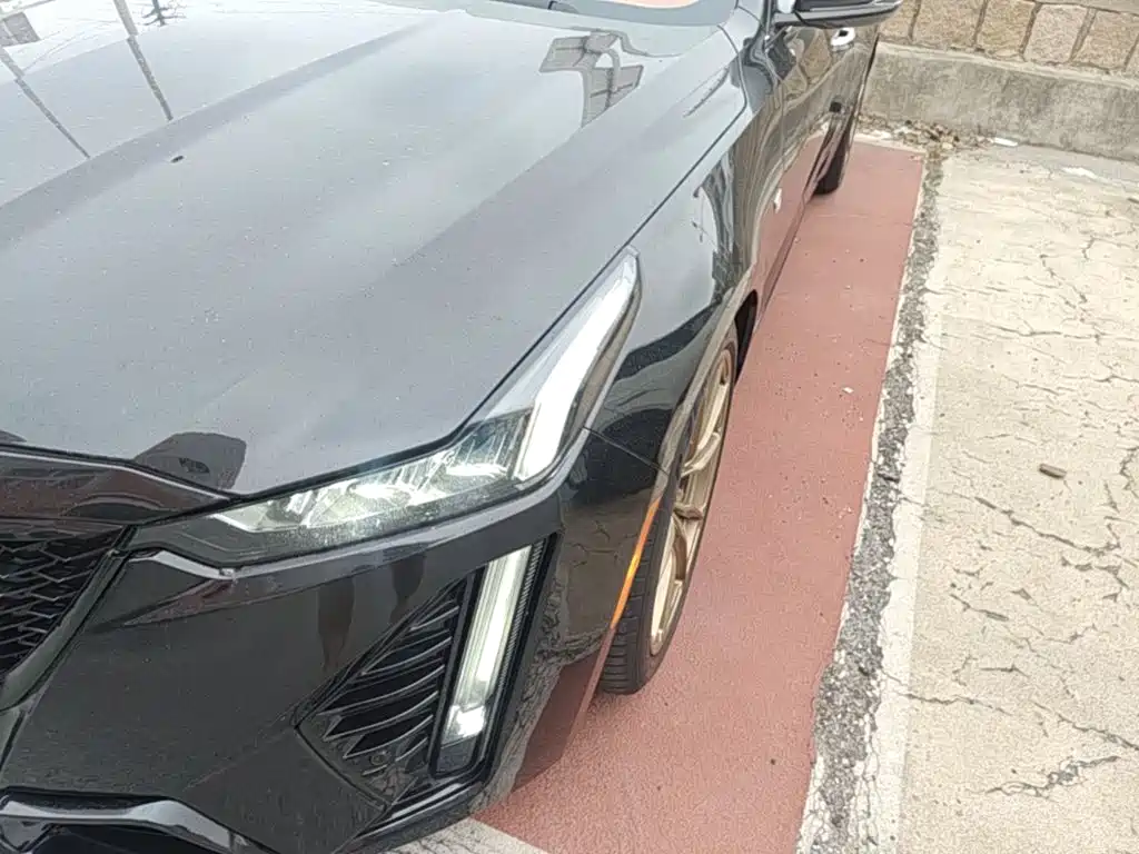 Cadillac CT5 — миниатюра 24