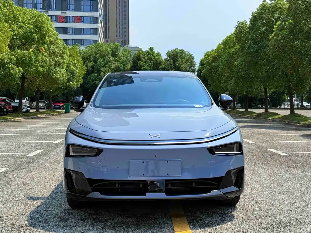 XPeng G7 — миниатюра 2