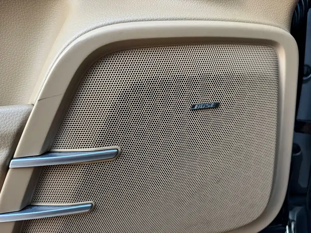 Porsche Cayenne — миниатюра 35