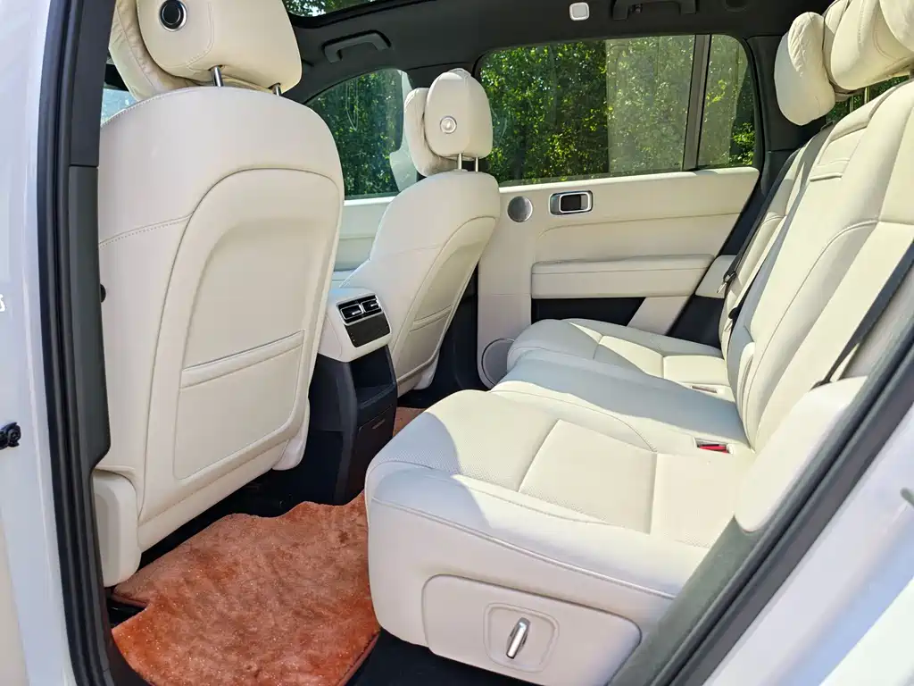 Li Auto Li L6 — миниатюра 5