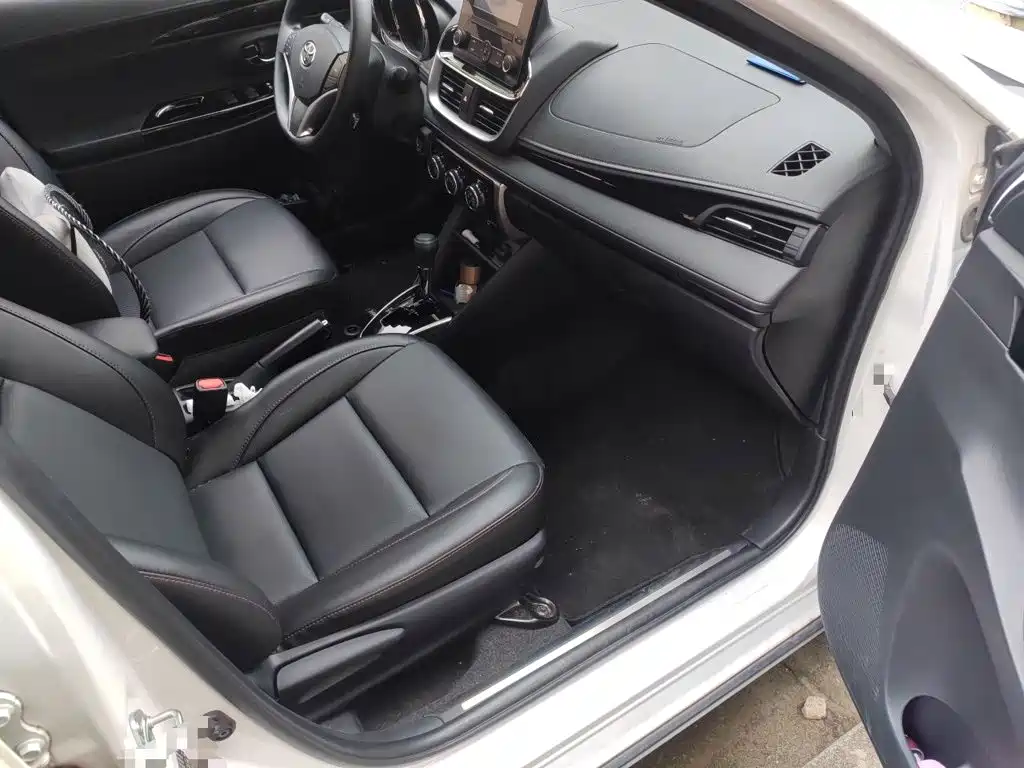 Toyota Yaris L — миниатюра 19