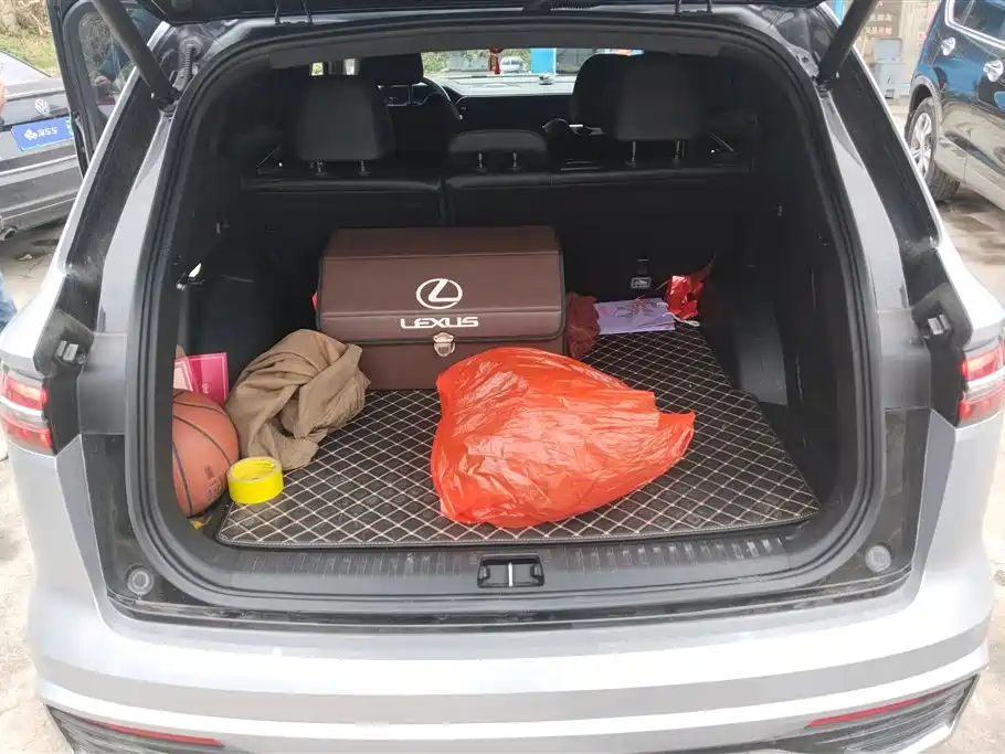 GEELY AUTOMOBILE XINGYUE L