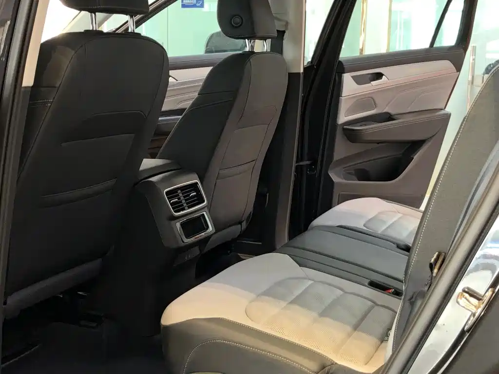 Volkswagen Tavendor — миниатюра 13