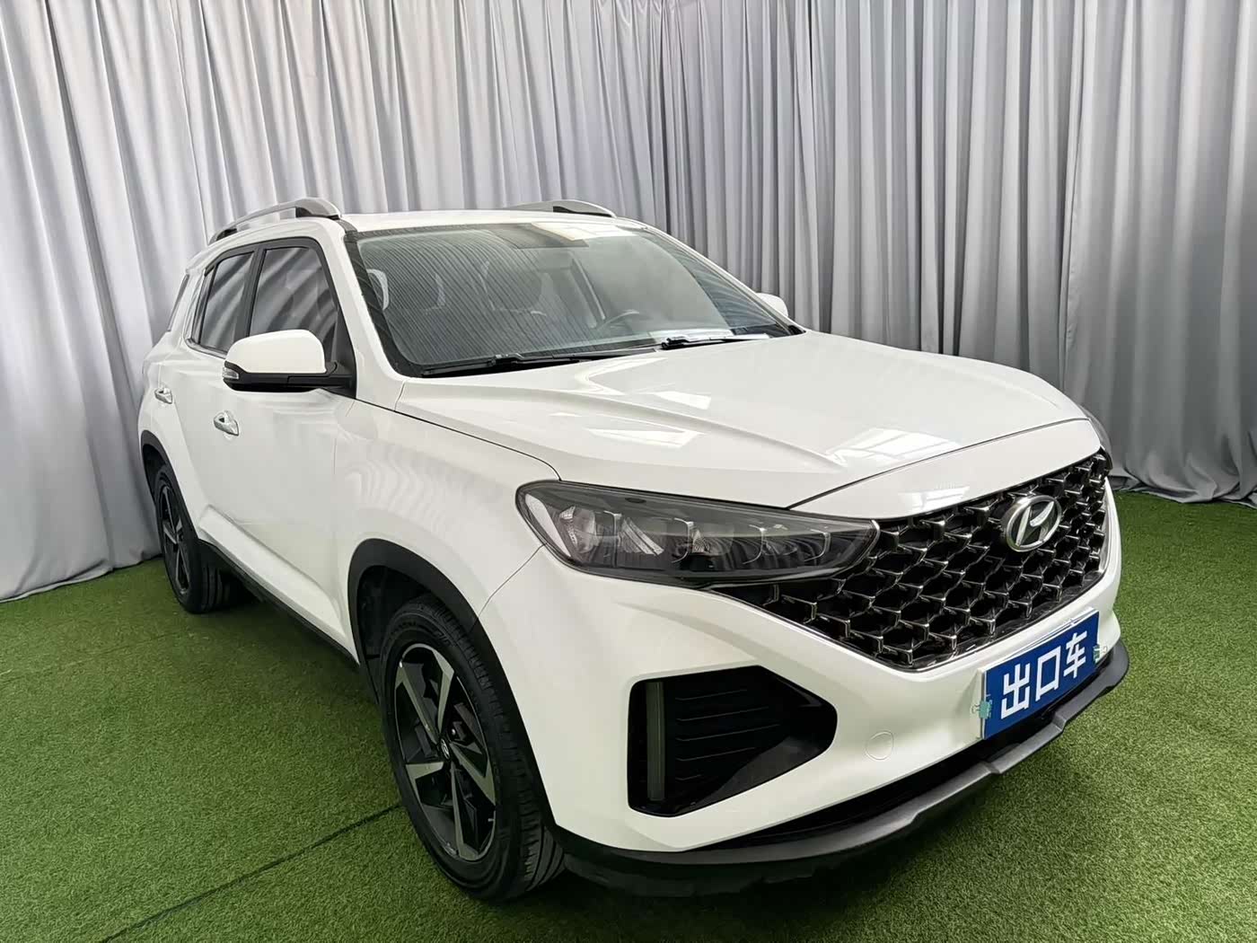 Hyundai Beijing Hyundai ix35 1.4 л 2022 г. Белый, пробег 32000 км