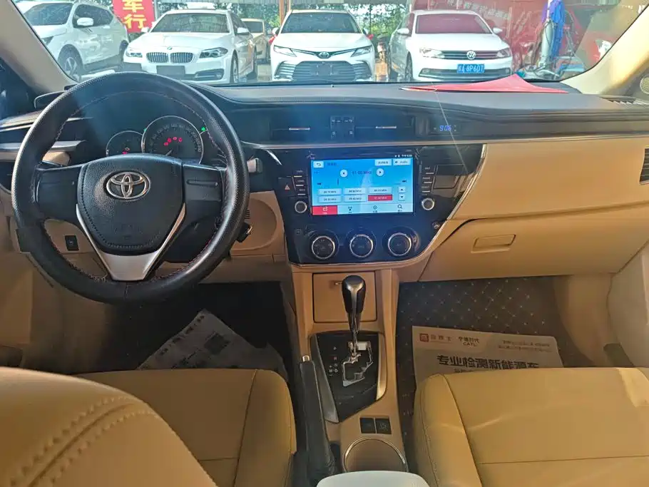 Toyota Corolla — миниатюра 12
