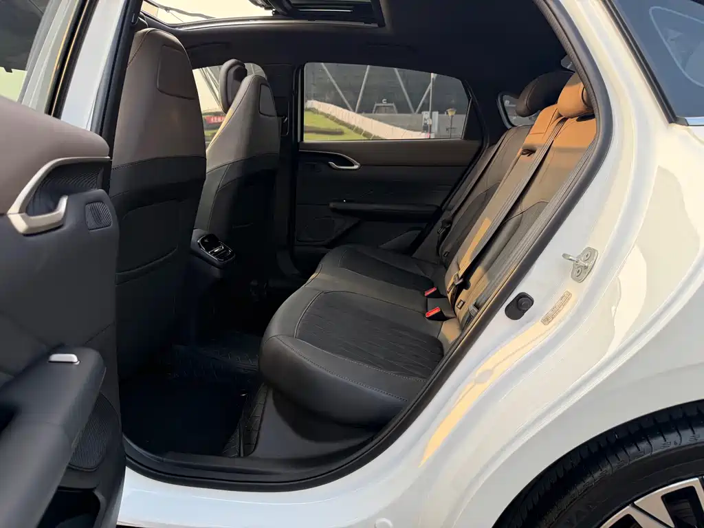 Changan Eado — миниатюра 15