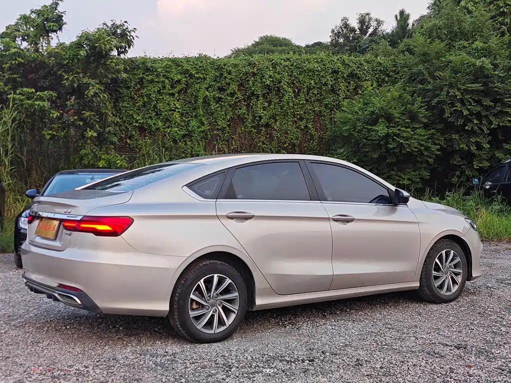 Geely Binrui — миниатюра 4