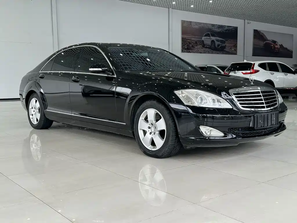 Mercedes-Benz S-Class — миниатюра 2