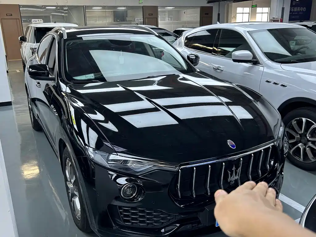 Maserati Levante — миниатюра 15