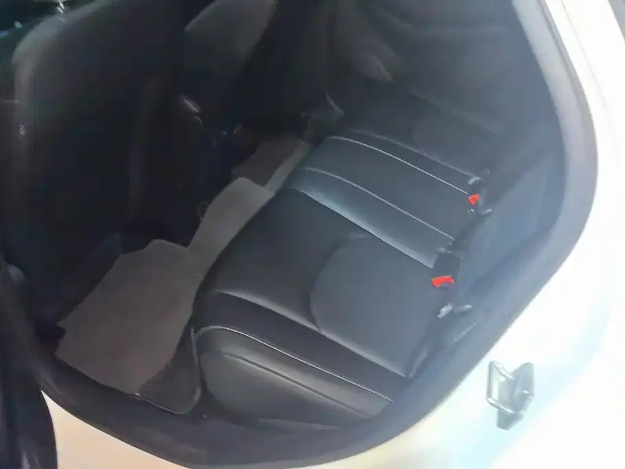 Ford Escort — миниатюра 11