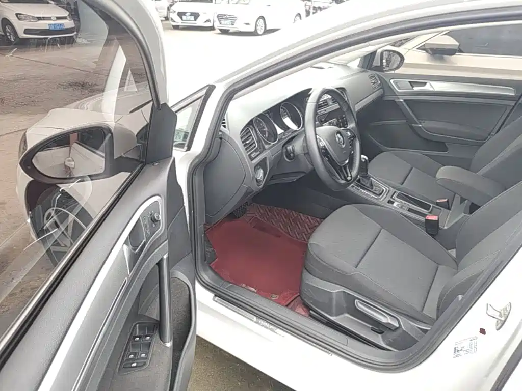 Volkswagen Golf — миниатюра 16