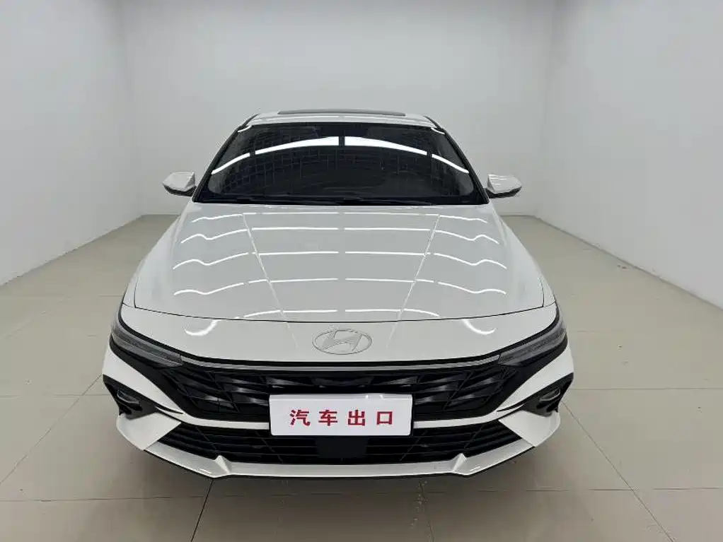 Hyundai Elantra — миниатюра 2