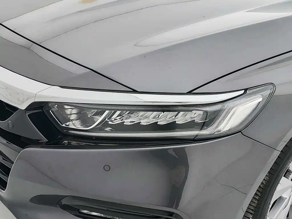 Honda Accord — миниатюра 20