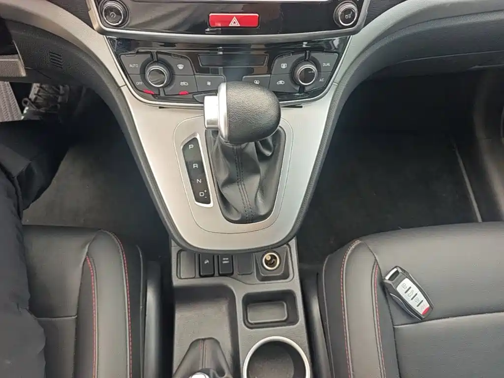 Haval M6 — миниатюра 14