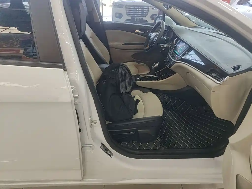Buick Verano — миниатюра 25