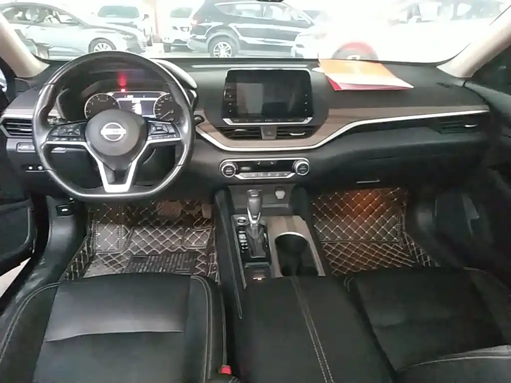 Nissan Teana — миниатюра 10