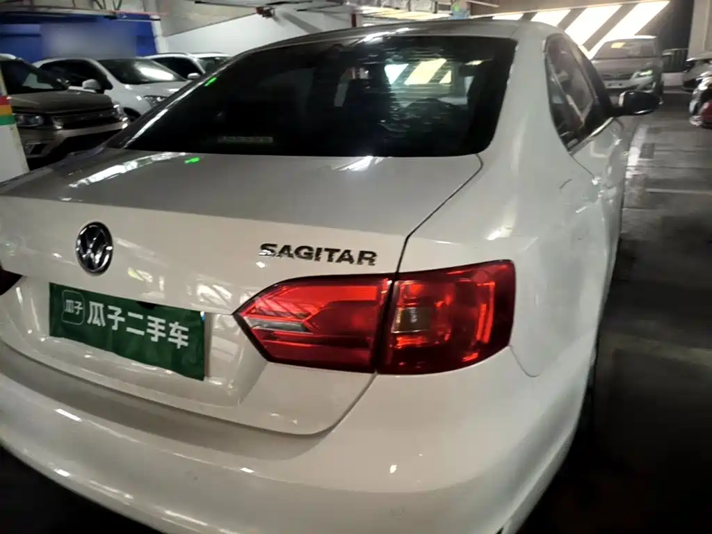 Volkswagen Sagitar — миниатюра 8