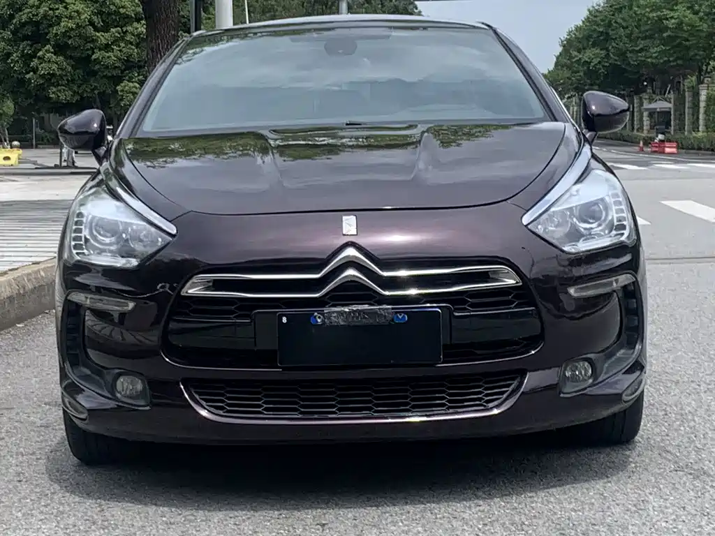 DS DS 5 — миниатюра 2