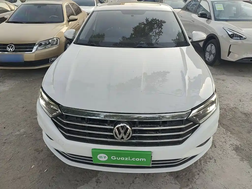 Volkswagen Sagitar — миниатюра 3
