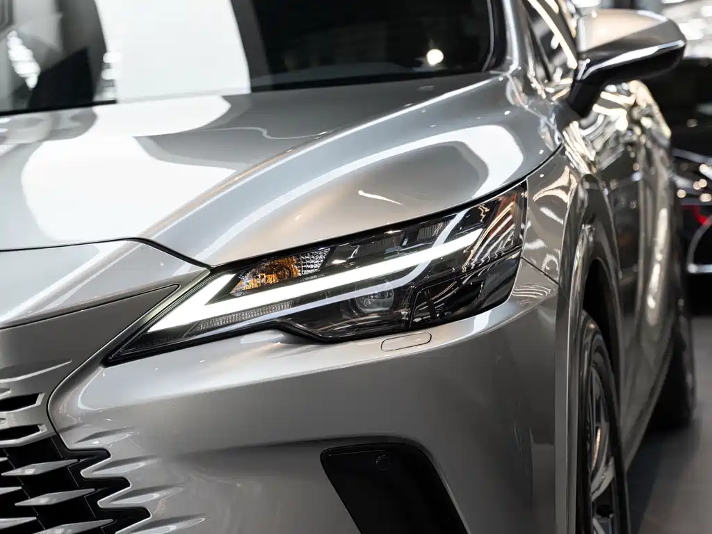 Lexus RX — миниатюра 6