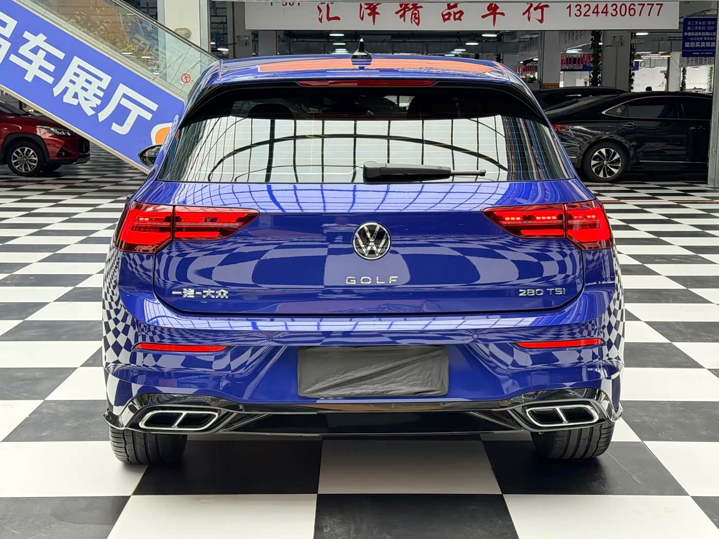 Volkswagen Golf 1.4 л 2022 г. Голубой, пробег 35000 км