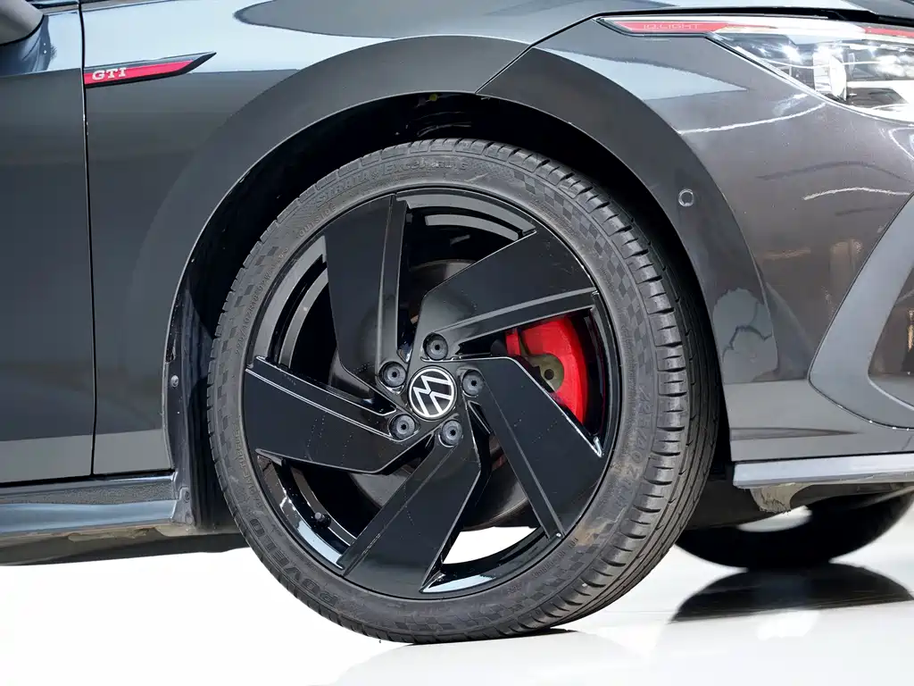 Volkswagen Golf GTI GTI 2021 380TSI DSG GTI