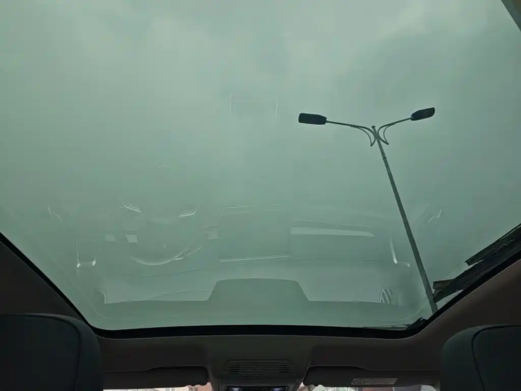 Volkswagen ID.6 Crozz — миниатюра 18