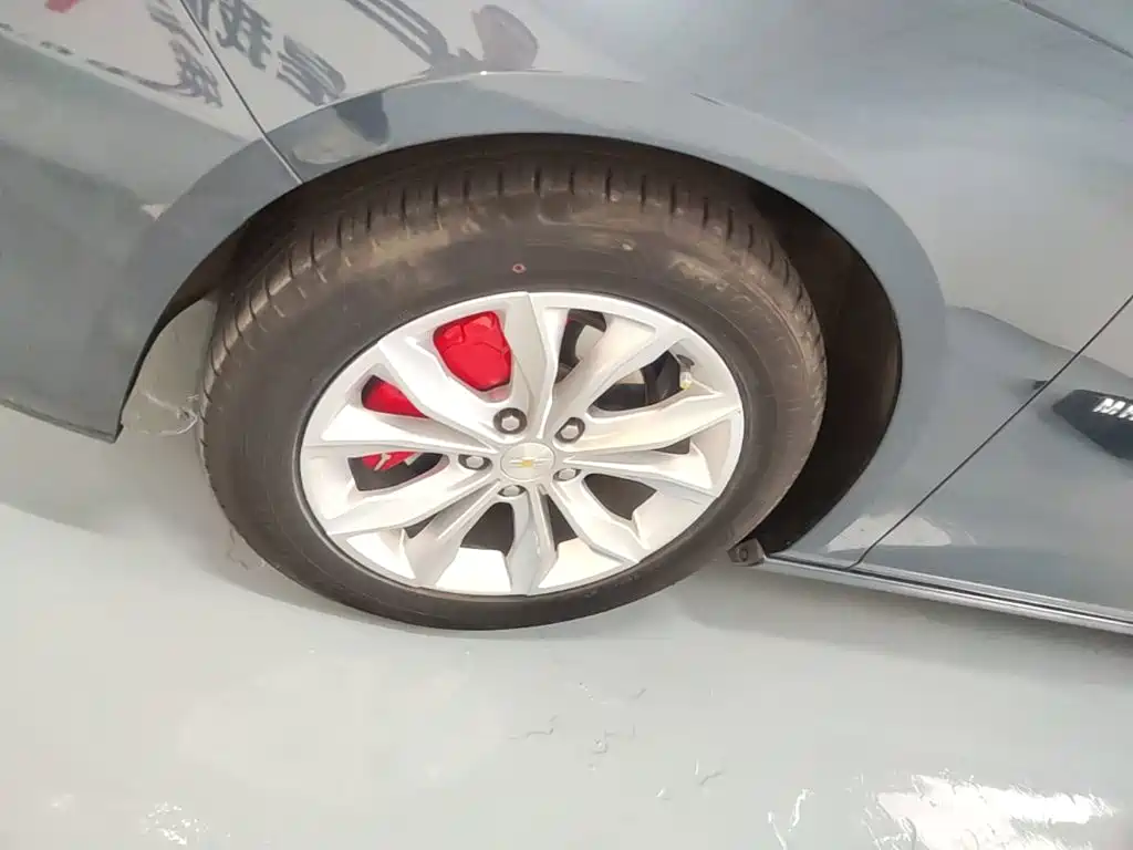 Chevrolet Malibu XL — миниатюра 23