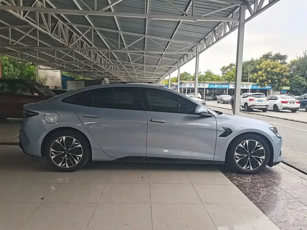 BYD Seal — миниатюра 10