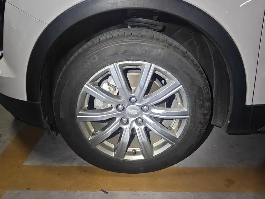 Cadillac XT4 — миниатюра 6