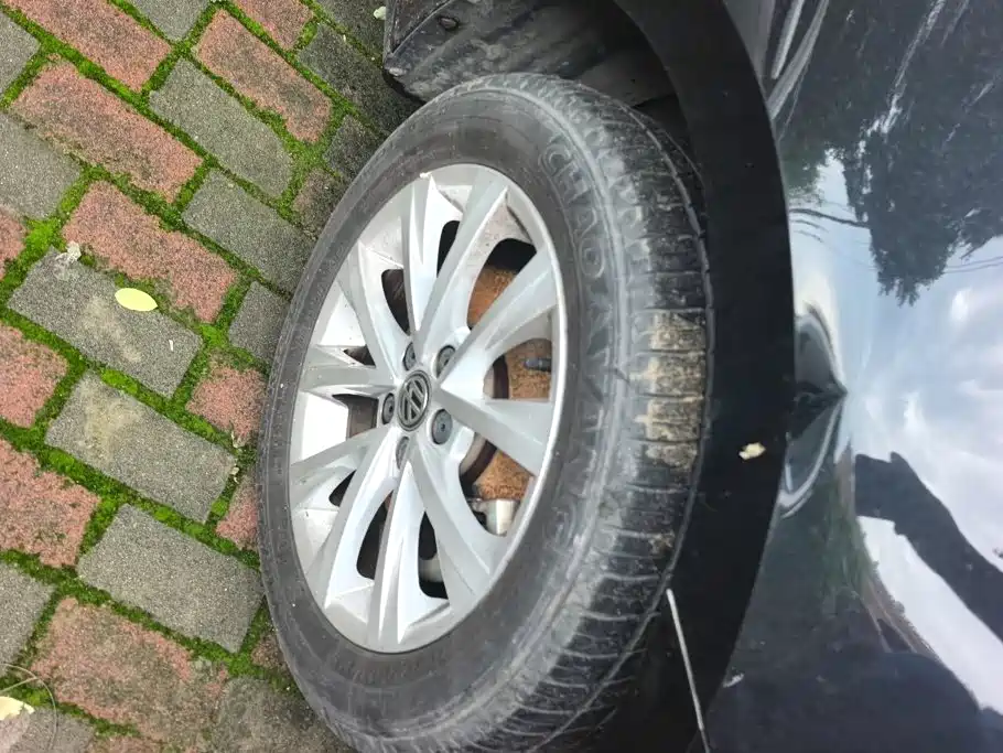 Volkswagen Lavida — миниатюра 6