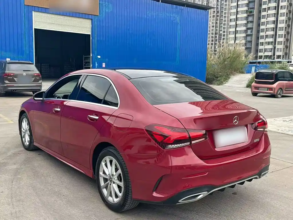 Mercedes-Benz A-Class — миниатюра 10
